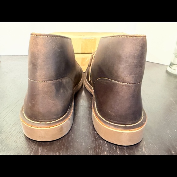 Clarks Bushacre 2 Chukka Boots Beeswax Brown Leather Men\'s 13W (Wide) main image 11